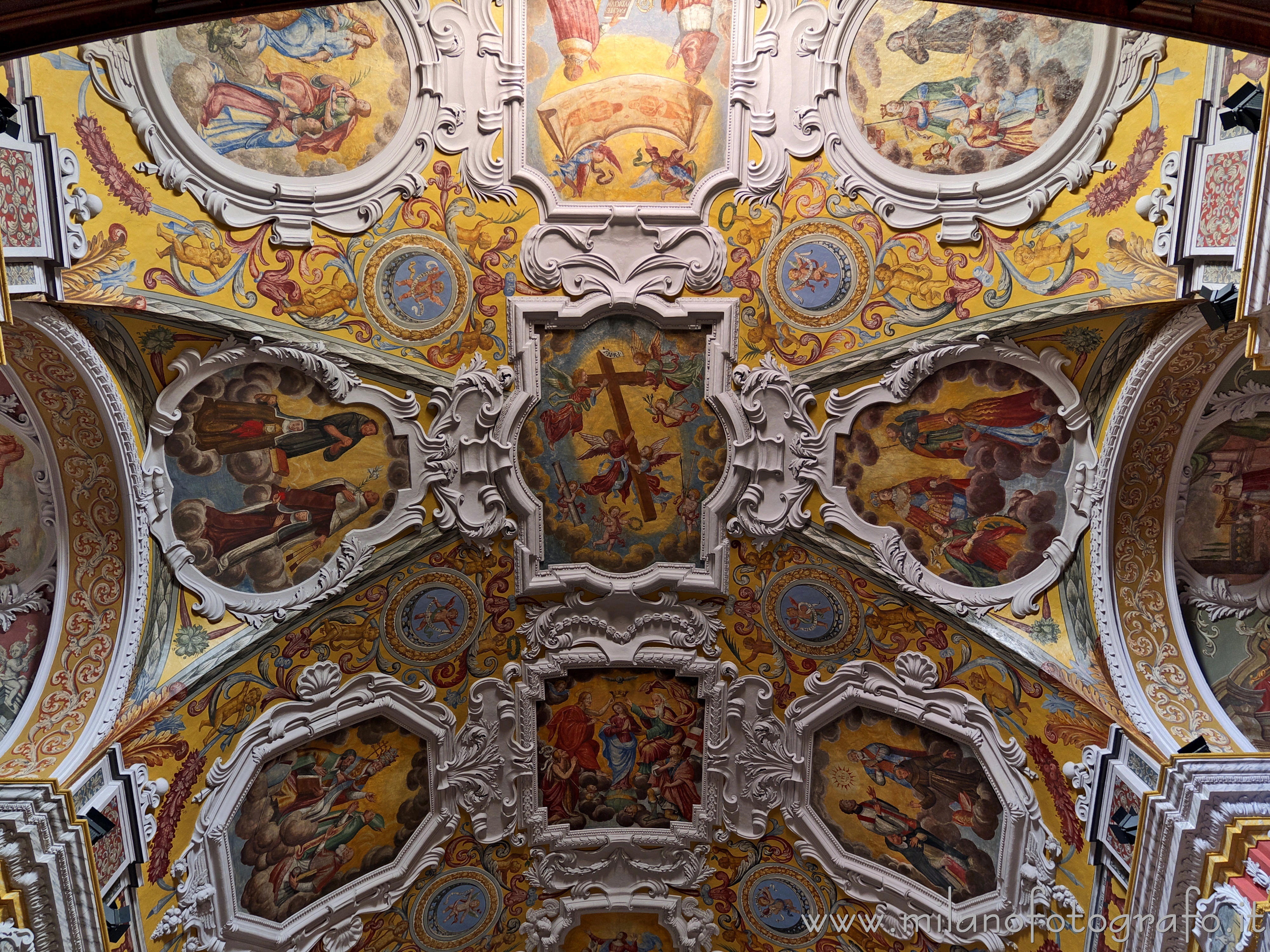Veglio (Biella, Italy) - Frescoes on the ceiling of the Parish Church of St. John the Baptist